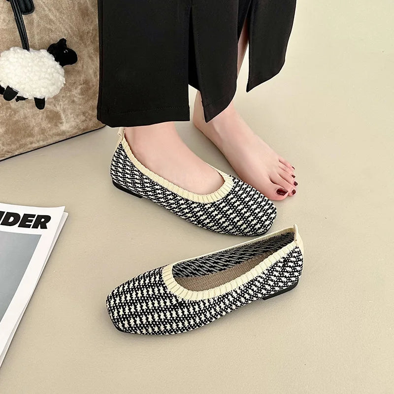 Ballerines Femme en Maille Légère à Bout Carré & Motifs – Semelles Souples