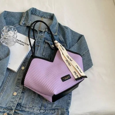 Bolso de mano estilo coreano