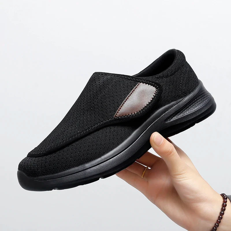 Zapatillas ortopédicas ajustables de total confort para pies anchos
