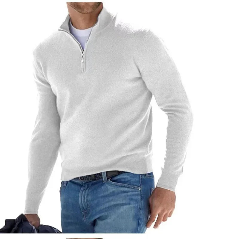 Jersey informal con cuello chimenea y cremallera
