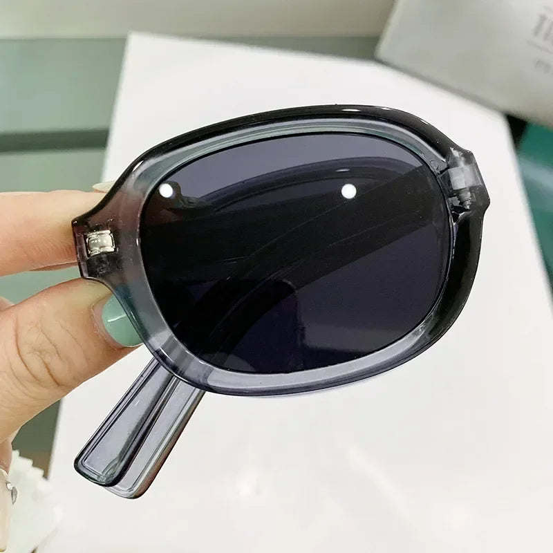 Gafas de sol plegables ovaladas UV400 – Estilo vintage para mujer + Paño GRATIS