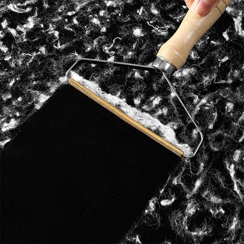 1 Acheté = 1 Offert ! Brosse anti-poils et bouloches